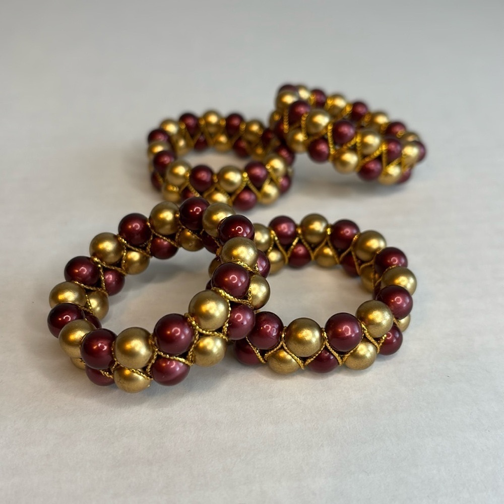 NAPKIN RINGS (SET OF 4)